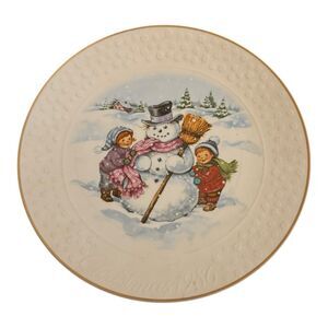Avon 8" Porcelain Christmas Plate 1986 a Childs Christmas Trimmed in 22k Gold